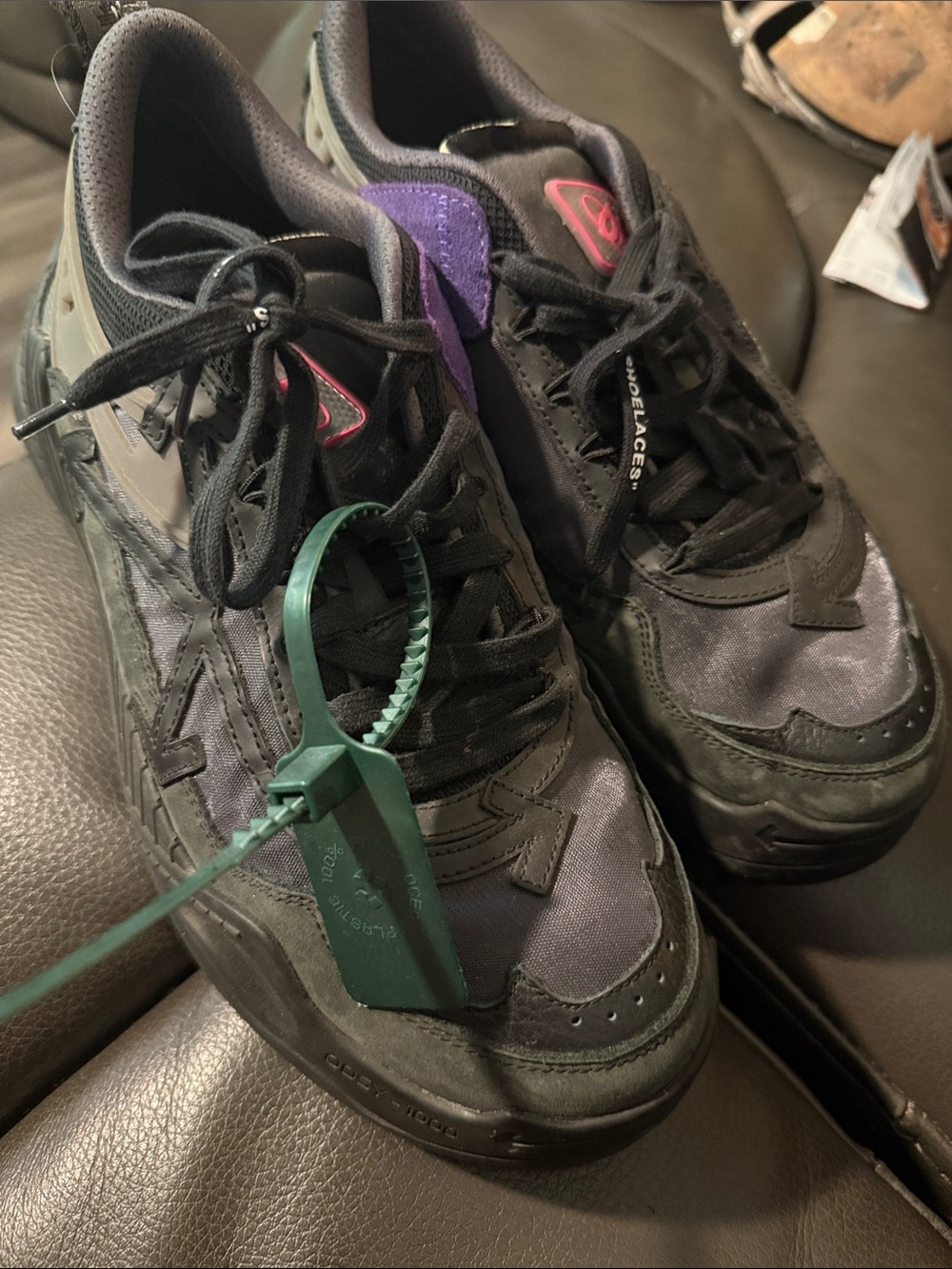 Off-White Men's Black Sneakers purple accent